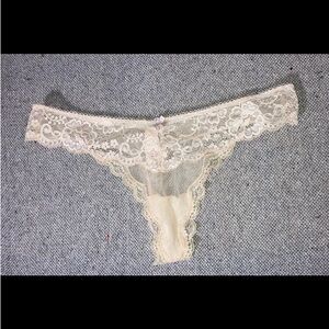 Vintage Victoria's Secret Sheer Mesh Floral Lace Thong Panties Satin Bow M New